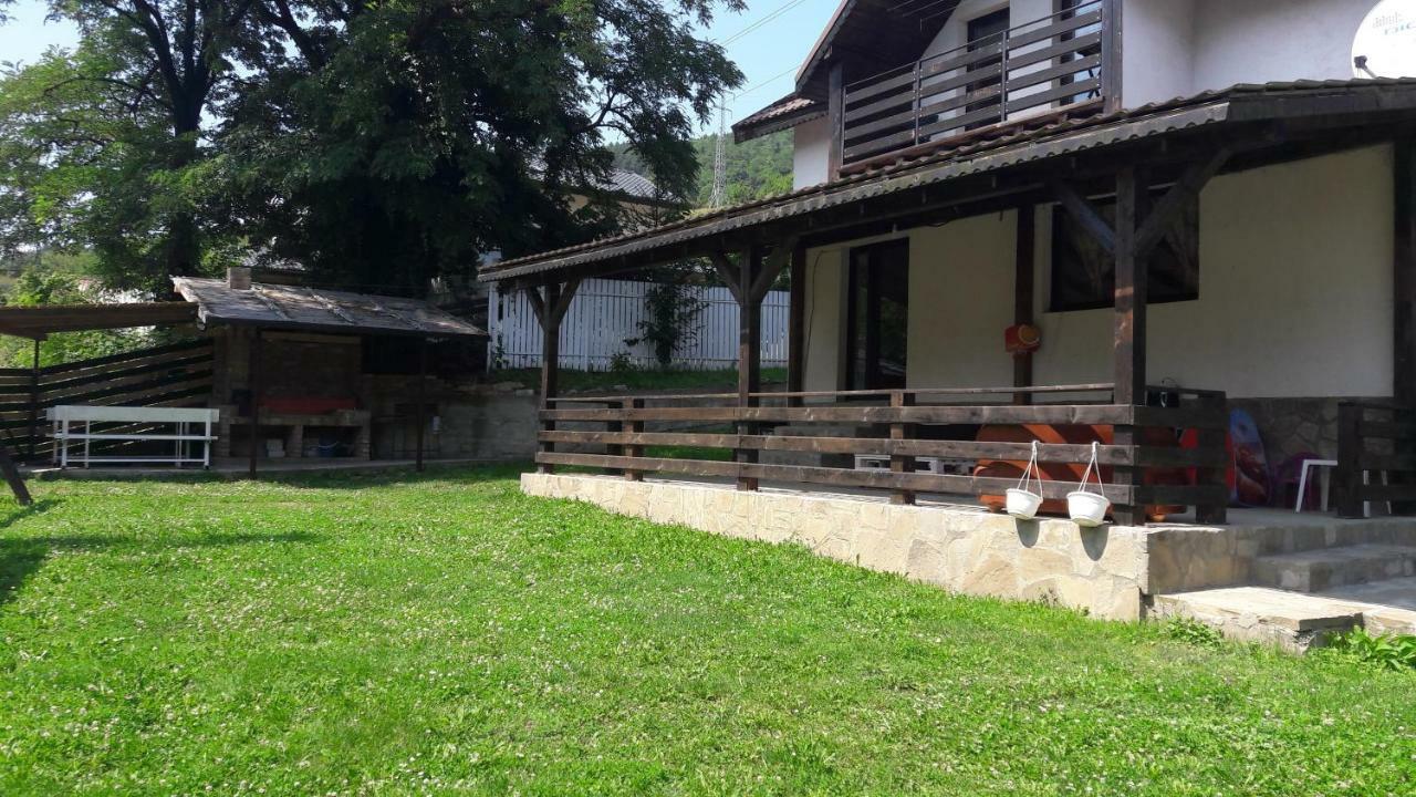 Vila Roxana Pangarati Exterior photo